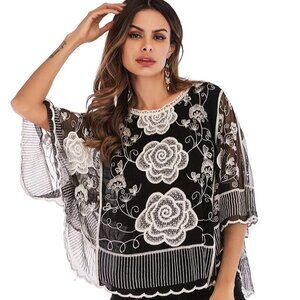 BRAND NEW Sarah Woodz Casual Boho Top